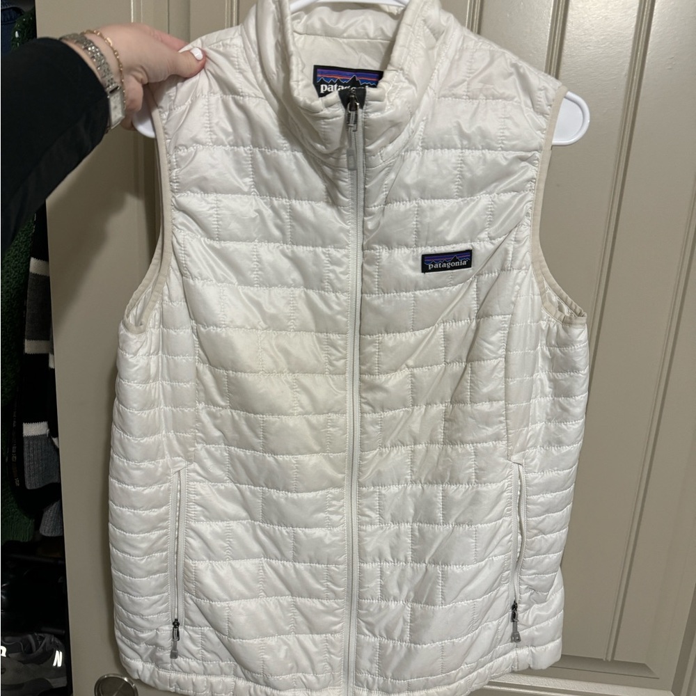 Patagonia white vest!